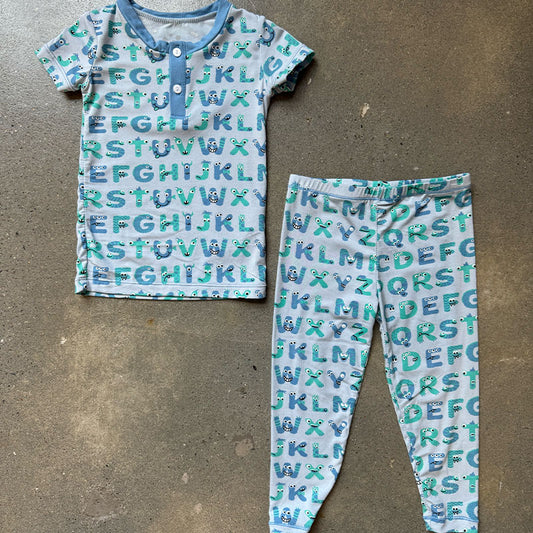 Print Short Sleeve Henley Pajama Set in Dew ABC Monsters