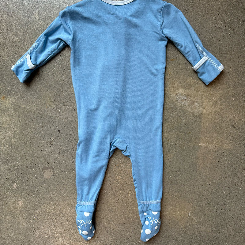 Footie with 2 Way Zipper in Dream Blue with Dew